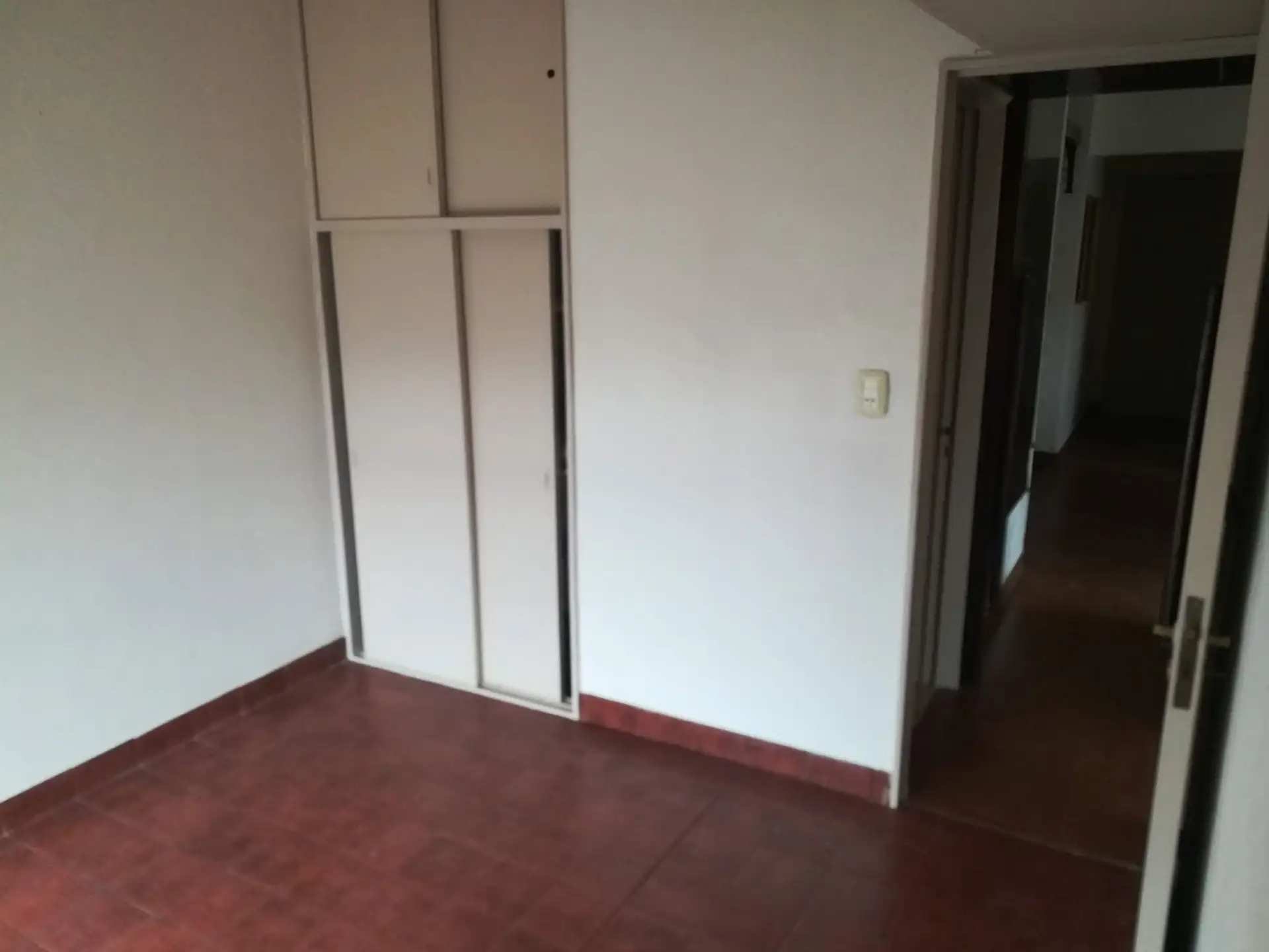 VENTA 3 AMBIENTES EDIFICIO EN TORRE ZONA CENTRO