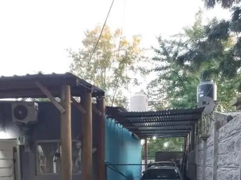 Casa 4 ambientes con 1 baño