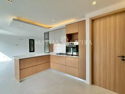 Venta, Casa en Banco Provincia De Bs. As.