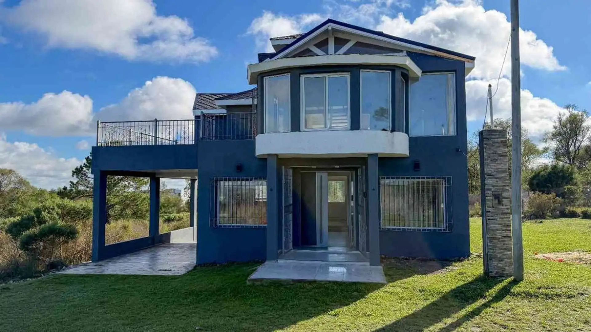 CASA 5 AMBIENTES A ESTRENAR VILLA DEL LAGO TANDIL