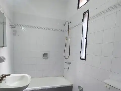 Casa en Alquiler al Oeste