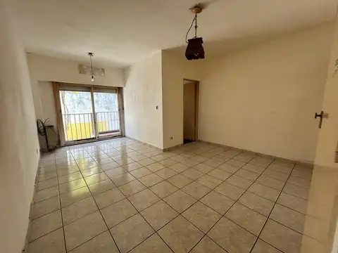 En Venta Departamento de 1 amb cfte .c/balco 
