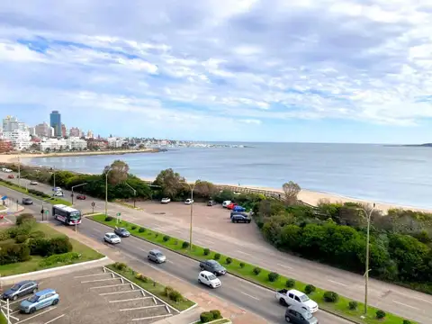 Departamento en Alquiler Temporal en Punta del Este, USD 6.000