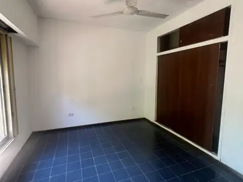 Departamento en alquiler en José León Suarez!