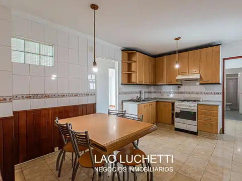 Departamento 4 ambientes con 3 baños