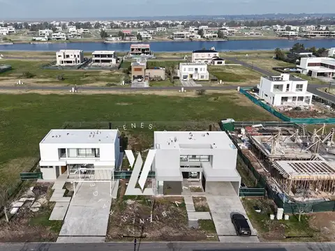 Casa en Venta A Estrenar