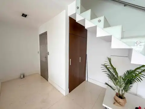 Departamento en Alquiler con 2 cocheras