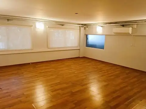 Local - oficina comercial 379 m2 - Zona 12 y 39