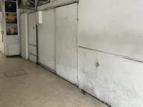 VENTA UNICO LOCAL COMERCIAL MERLO