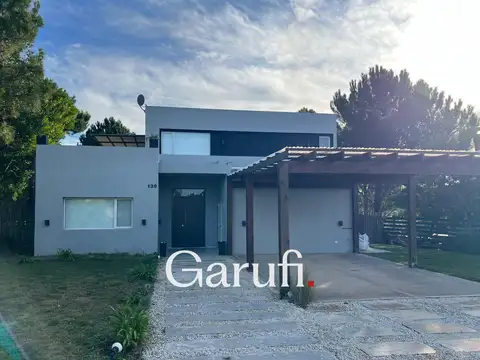 Casa en Venta en Costa Esmeralda Golf 1 vista al Golf