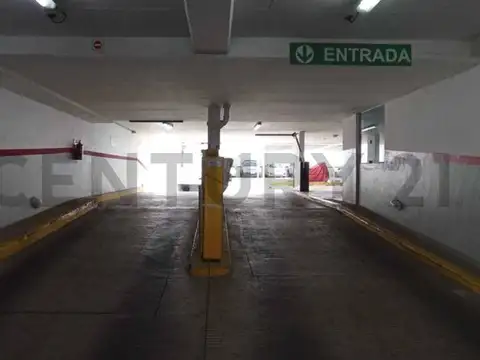 VENTA DE COCHERA.