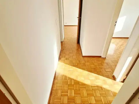 Hermoso departamento tres ambientes en Recoleta de 57 Mts