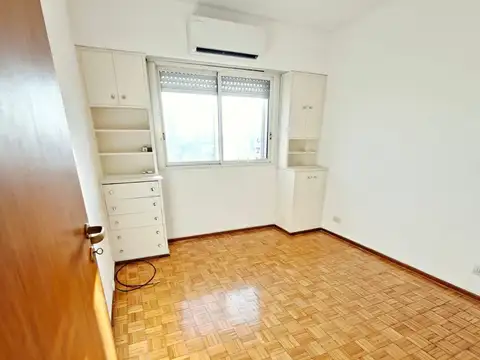 Av General Las Heras 2400