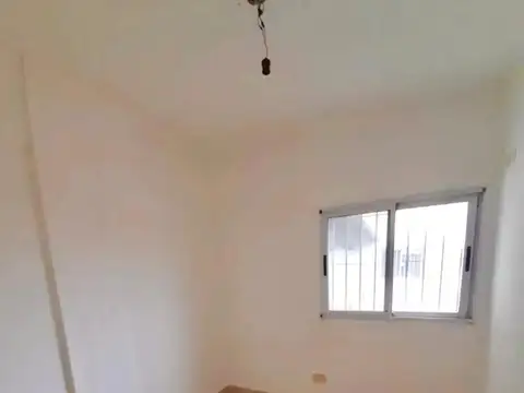 DEPARTAMENTO EN VENTA EN BERAZATEGUI