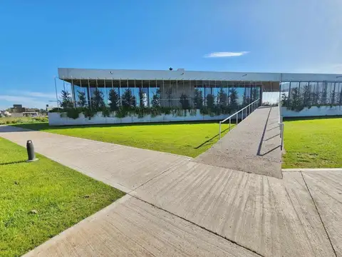 Terreno en Venta en Funes, USD 179.000