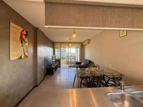 Venta departamento de 1 dormitorio con balcón barrio Martin, Rosario