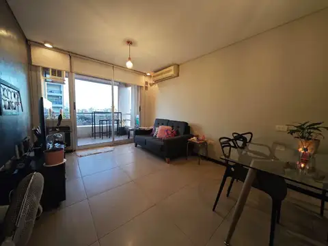 Venta departamento de 1 dormitorio con balcón barrio Martin, Rosario