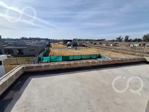 Casa 6 ambientes con 4 baños