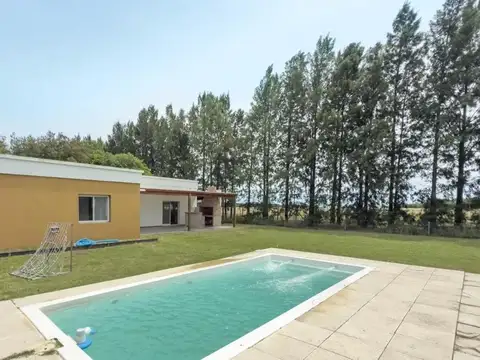 Casa 4 Dormitorios en Haras del Sur II, Brandsen