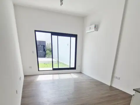 ALQUILER - DPTO 1 AMBIENTE - PATIO - PARRILLA - AMENITIES - A ESTRENAR
