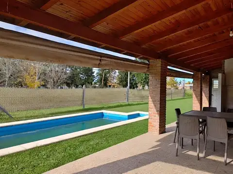 Casa en Venta en Roldan, San Lorenzo