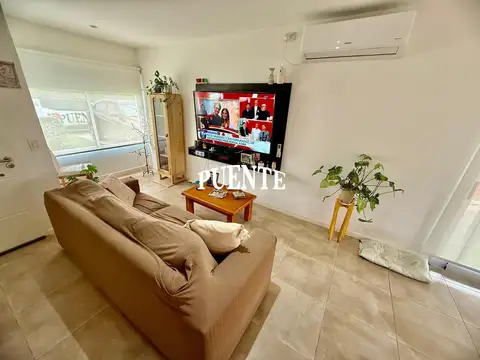 Casa en Venta en Laguna Azul, USD 99.000