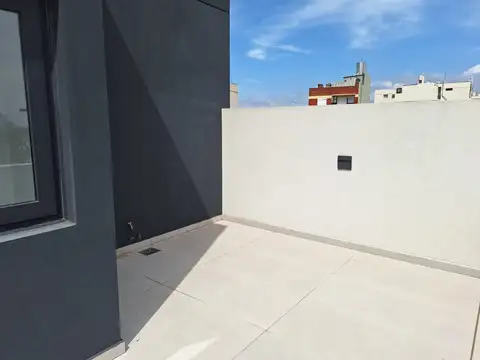 24 DE NOVIEMBRE 1500, Piso 6