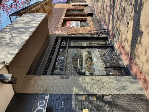 Local comercial 30 metros más baño