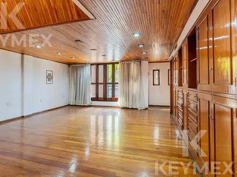 Alquiler  Exclusiva Casa de Lujo en Casco La Plata | 5 Suites - Ascensor - 5 Cocheras - Piscina