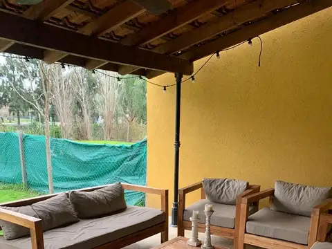 Bo. Cerr. Los Olivares | 3 dorm - Pileta -