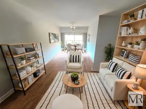 Oportunidad Única: Semipiso con Palier Privado, Balcon, Losa Radiante, Cochera, Baulera, + Amen...