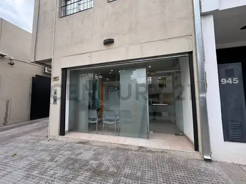 Roque Saenz Peña 900, Piso 0