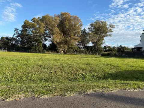 Venta de lote en Lomas de City Bell