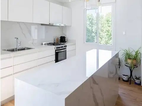 Avenida del Libertador 1700