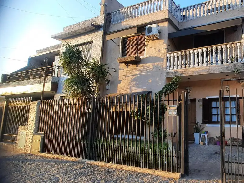BOLIVAR al 2700