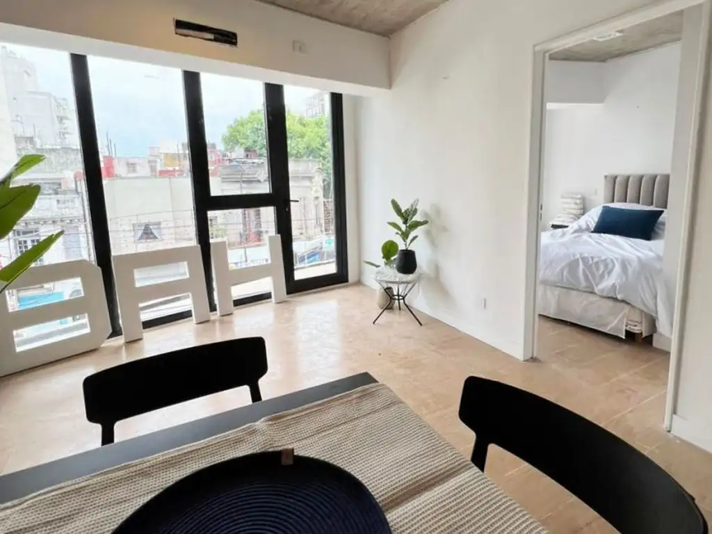 Av. San Juan 2502 de 1 Dormitorios