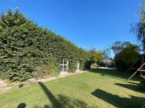 VENTA/PERMUTA - Casa 1 dormitorio con Pileta, Jardin y Parrilla - Zavalla, Santa fe