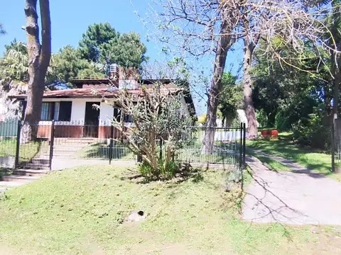 Alq Temporario Casa 4 amb, parque , quincho, parrilla, wifi,