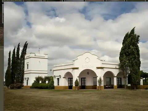 VENTA Lote 3600m Club de Campo Chacras de la Cruz