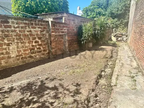 Casa 3 ambientes con 2 baños