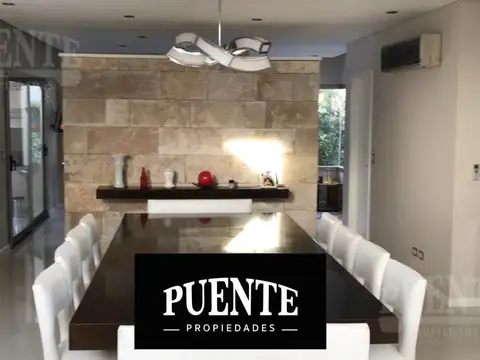 Saint Thomas- Canning - Esteban Echeverria - Casa - Venta