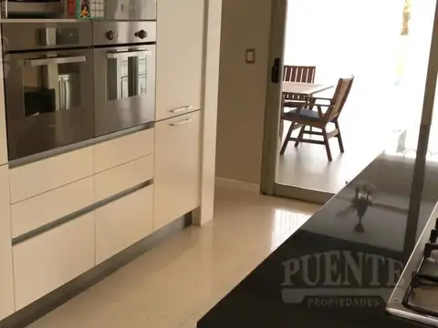 Casa en Saint Thomas, Canning.