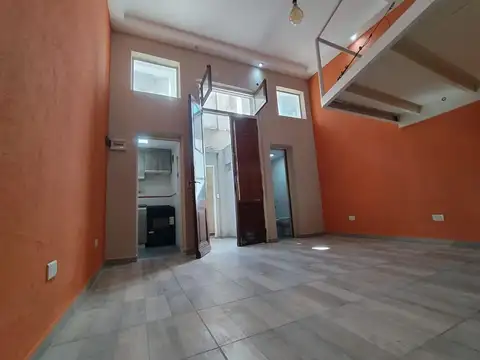 Depto Tipo Casa en Venta de Monoambiente