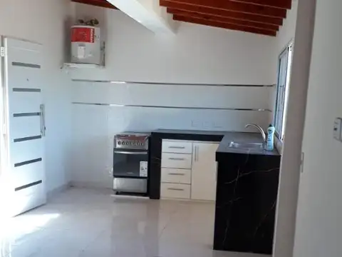 Depto Tipo Casa en Alquiler al Oeste