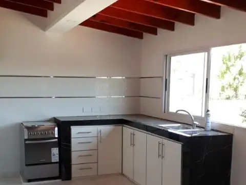 Depto Tipo Casa 2 ambientes con 1 baño