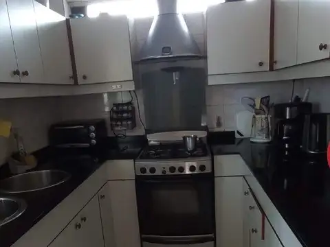 Departamento 4 ambientes con 2 baños
