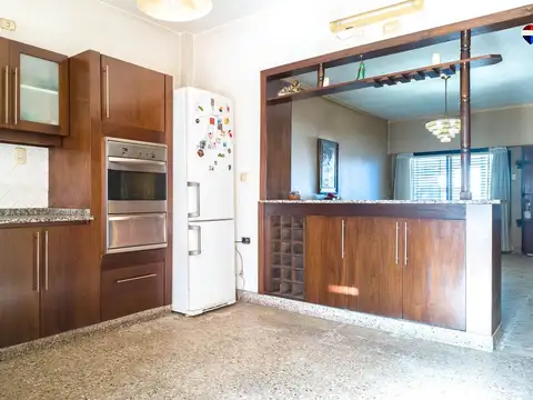 Casa 4 amb en Gerli con gran parque
