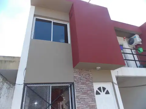Depto Tipo Casa en Venta de 3 dormitorios