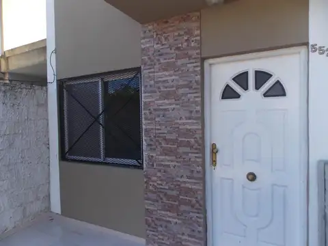 Depto Tipo Casa en Venta de 4 ambientes