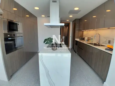 Espectacular departamento de 4 suites frente al mar en venta, Exclusiva Torre Fendi Chateau